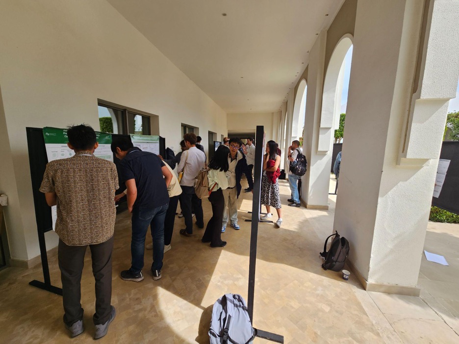 Outdoor poster session